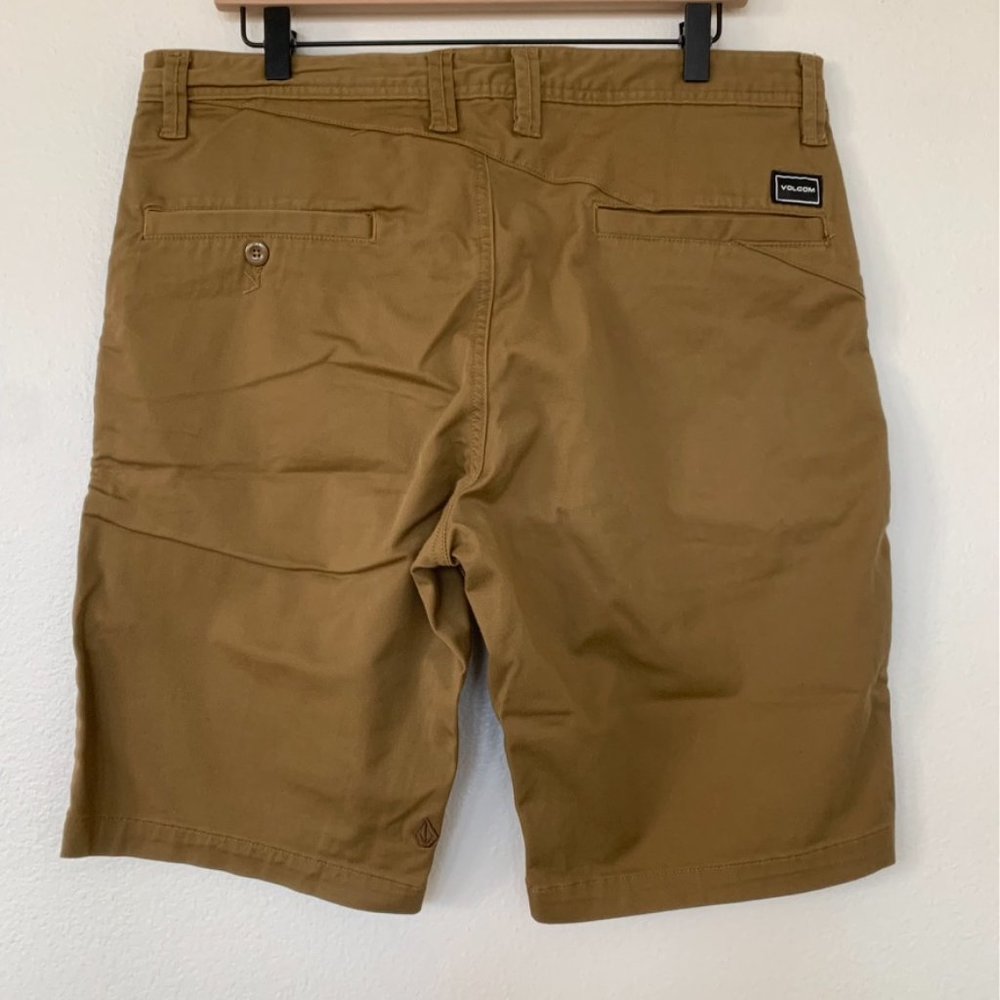 Volcom True To This Shorts - Men's 34 - Picture 2 of 3